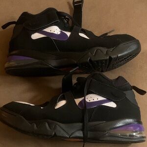 Nike Air Force max CB